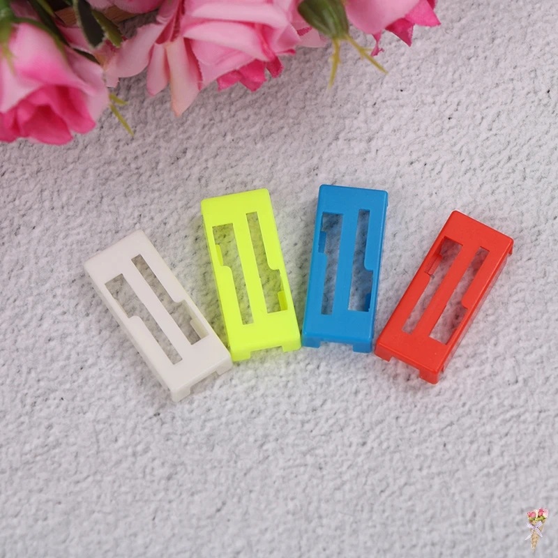 

2018 New 10pcs Plastic Servo Extension Safety Cable Wire Connector Lead Locks/Holders for RC Boat Helicopter Airplane 13*32*5mm