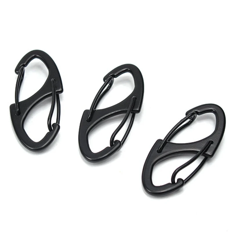 3677451753_224176411