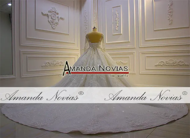 Customized Luxury Shinny Real Photo Wedding Dress Three