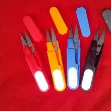 Пластик ручка Вышивка крестом вышивка ножницы портные U Форма Ножницы DIY инструменты швейные принадлежности Цвет случайно