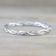 Cor de rosa de Ouro Torção Clássico presente de Casamento anel de noivado para as mulheres cristais Austríacos anéis Zirkonia(China)