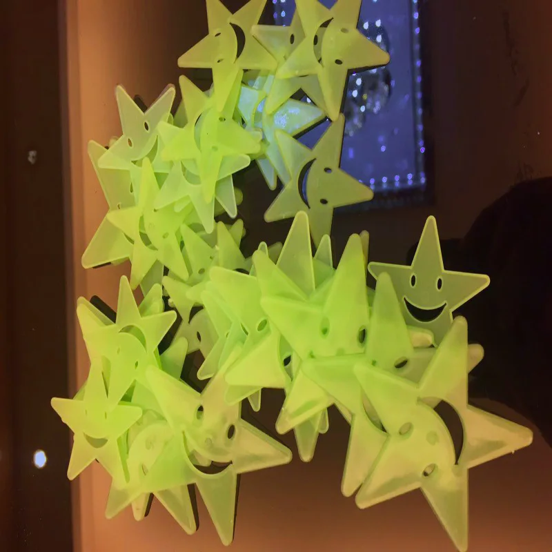 SAILEROAD/36 шт./пакет 6,5*6,5 см детская Спальня светится в темноте игрушка с рисунком звезд Стикеры s милая мультяшная Улыбка Звезда световой Стикеры