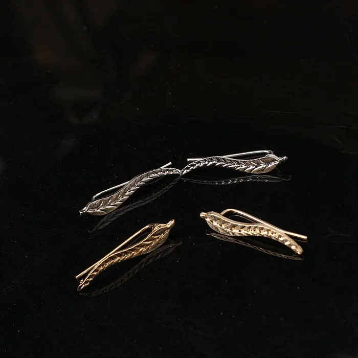 

New Design Girls Simple Lovely Charm Leaf Stud Earrings Fashion Jewelry For Women 2017 wholesale
