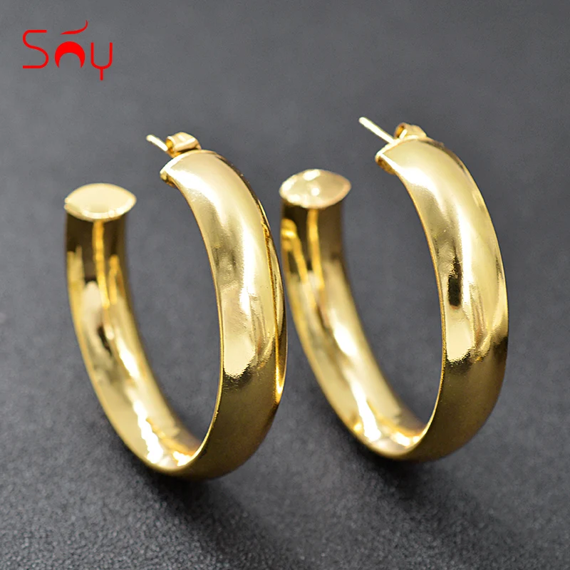 

Sunny Jewelry Classic Big Round Earrings For Women Dubai Fashion Stud Earrings For Wedding Hot Selling Copper Jewelry Findings