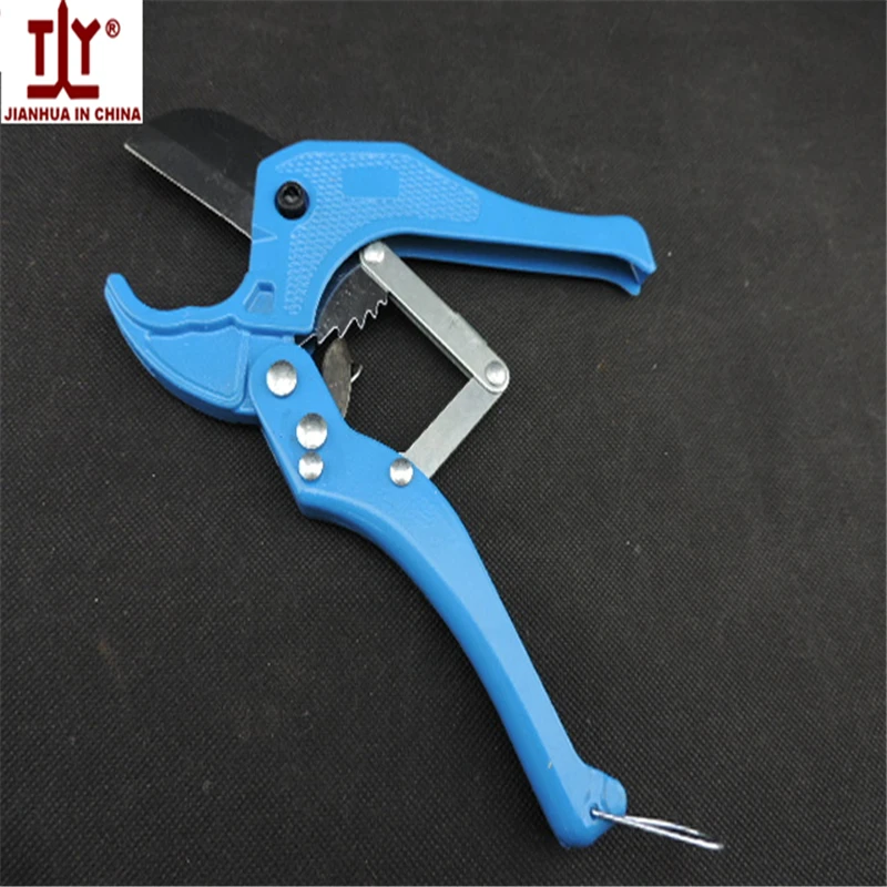 Free shipping Hand tool pvc pipe cutter 3 42mm PEX ppr pipe tube