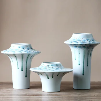 

Uneven Leaking Effect Glazed Ceramic Porcelain Tabletop Vase Set (3 Pcs) with Floral Painting in Inovation Design G15023421