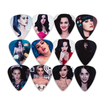 

SOACH 50pcs 0.46/0.71/1.0mm bass guitar picks Pretty fashionable woman guitarra paddle guitar parts/Acoustic ukulele accessories