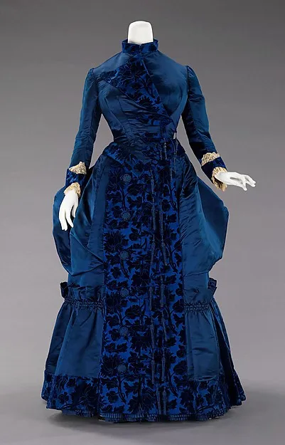1885 Dresses