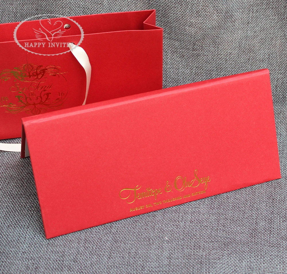 HI1181-01 Customized Red Hardcover Invitation Card Folder with HandBag & Gold Foiling Printing Red Wedding Cards at Factory Wholesal Price Made in China