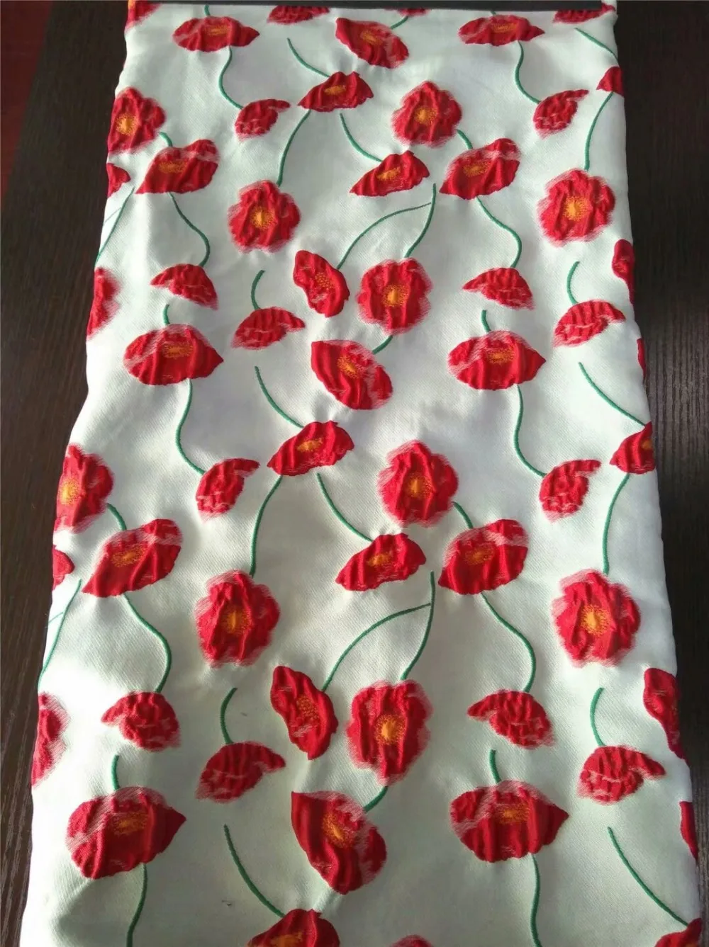 

Gold Thread Jacquard Fabric Colorful High-end Fashion Printed Fabrics Jacquard Brocade Dress Fabric