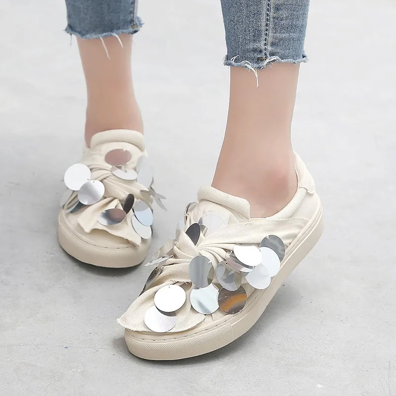 

Top Quality Women Bling Flats Sequins Crystal Studded Slip On Lazy Loafer Flat Round Toe Rhinestone Shoes Causal Loafers
