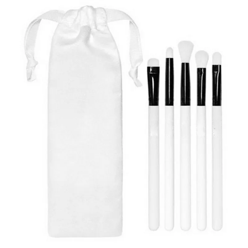 

Jenner Cosmetics 4pcs white Brush Set I WANT IT ALL 20th Birthday Collection Limited Edition Makeup brushes free shipping