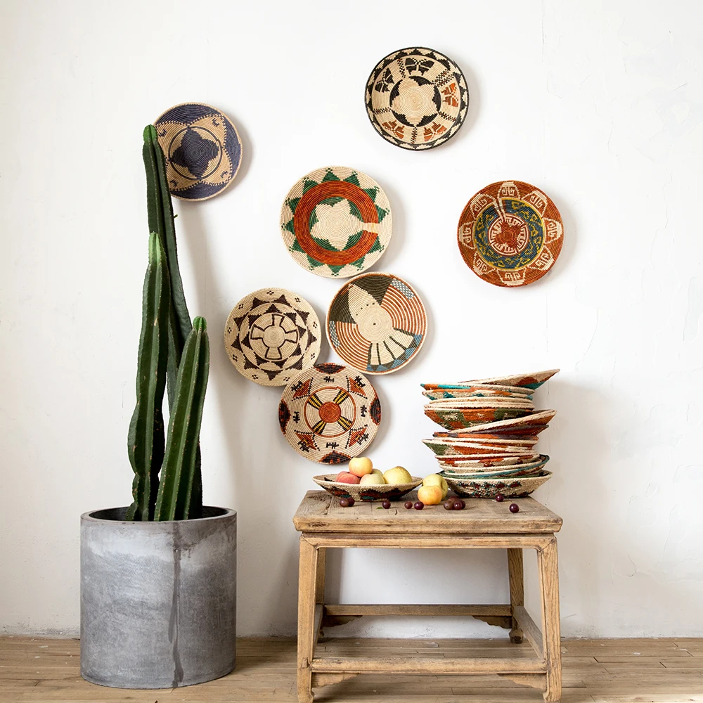 30 Cm 39 Cm Round Rustic Hand Woven Straw Designer Model Room
