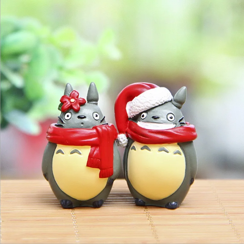 

Hot Anime Ghibli Hayao Miyazaki Totoro Christmas Party Model My Neighbor Totoro Figurine Totoro Action figure with Christmas Hat