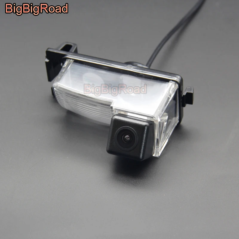 

BigBigRoad For Nissan Patrol Y61 Patrol 4WD Super Safari / Car Rear view Camera / HD Back up Reverse Camera / CCD Night Vision