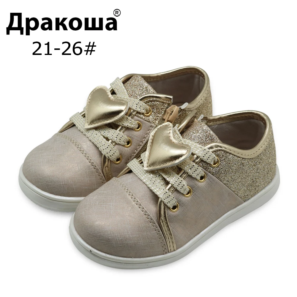 

Apakowa Girls Casual Shoes Sneakers with Love Heart Decorated Children Sport Shoes Kids Girls Sneakers Shoes Arch support