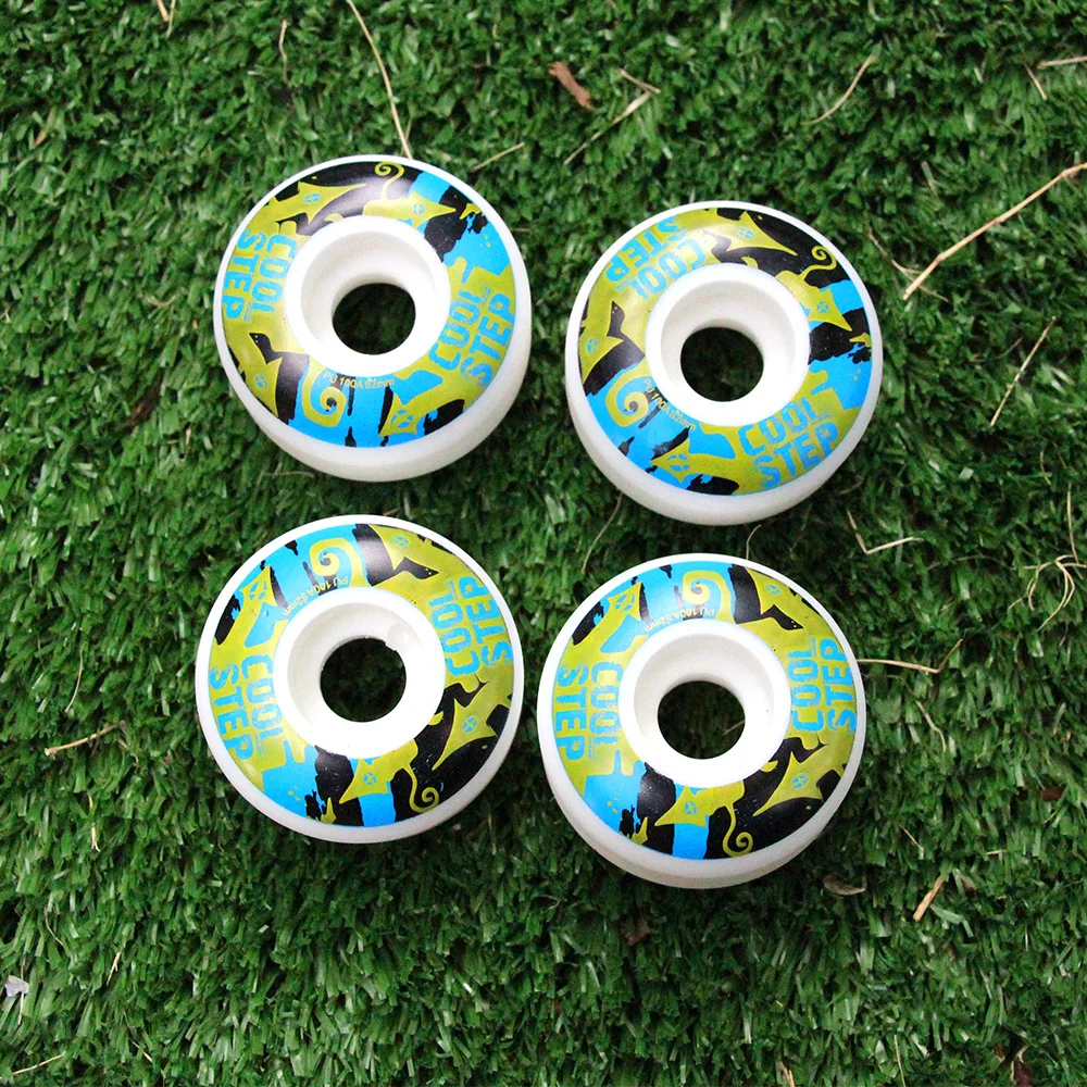 Kaufen 52mm * 30mm Skateboard Räder Und 5 zoll Skateboard Lkw Lager Harte Ware Gummi Dichtung Riserpad 100A Druck PU Räder