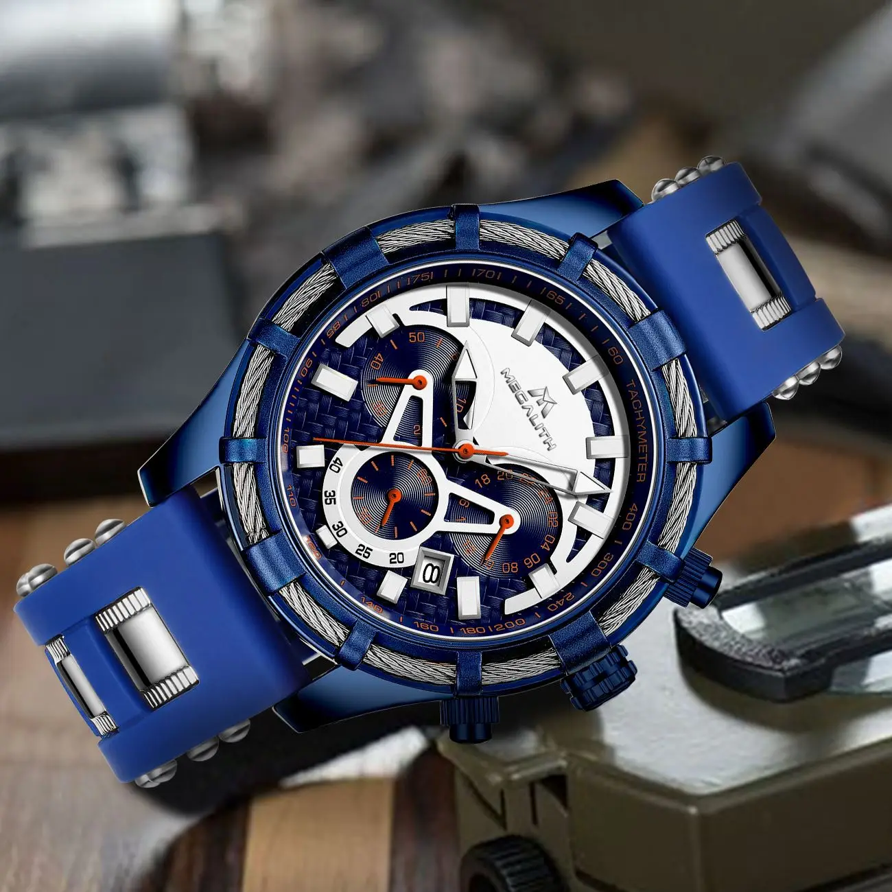 

2019 MEGALITH New Fashion Men Watches Top Brand Luxury Military Quartz Watch Waterproof Sport Chronograph Watch Men reloj hombre
