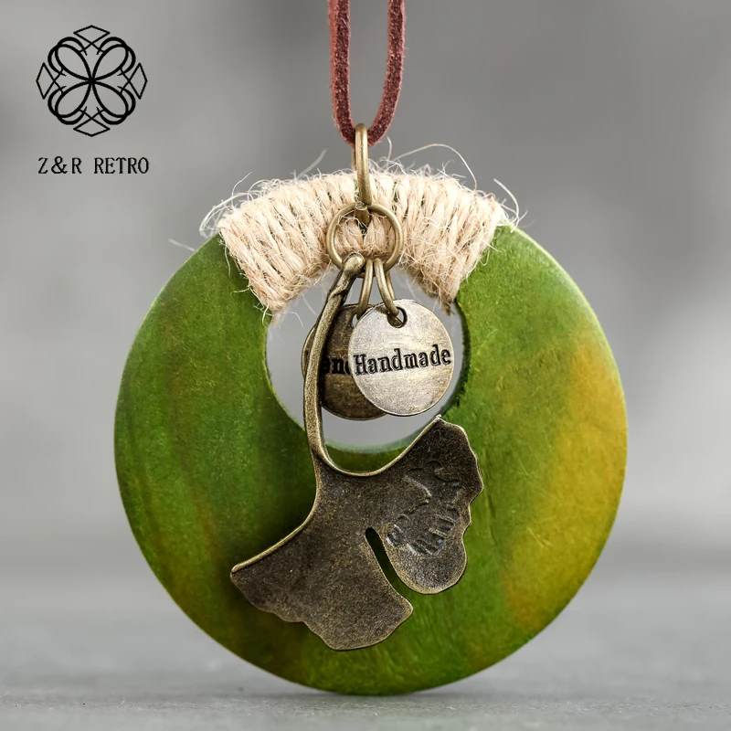 

Flower Necklace Fashion Jewelry Designer Wooden Round Necklaces Zinc Alloy Long Chain Pendant Women Accessories 6*7cm