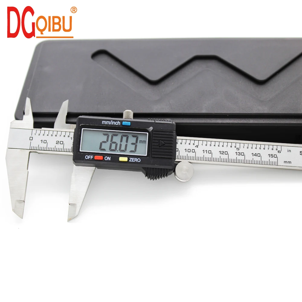 

Electronic Digital Vernier Caliper 150mm Stainless Steel Rule Gauge Micrometer 6 Inch LCD Measuring Ruler Tool With Plastic Box