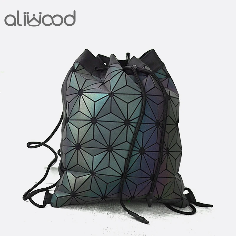 Aliwood New Luminous Geometric Backpack Brand Women Backpack Luxury Drawstring Holographic Leather Backpack For adolescent Girls Aliwood New Luminous Geometric Backpack Brand Women Backpack Luxury Drawstring Holographic Leather Backpack For adolescent Girls