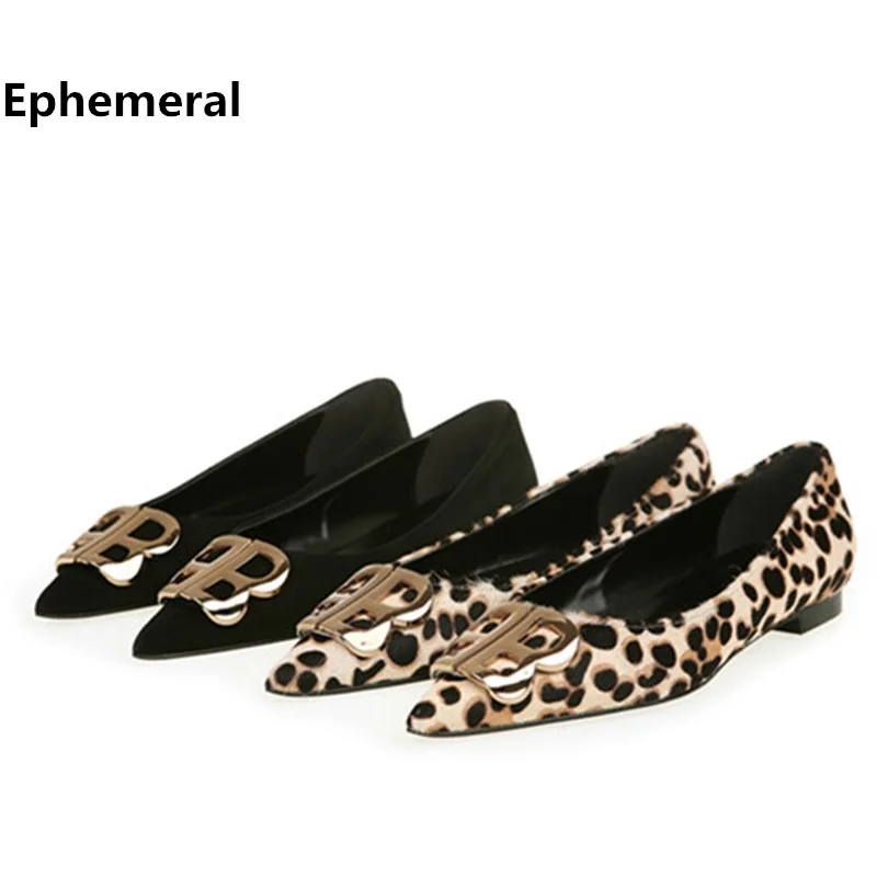 

Female Poly urethane Metal Decoration Flattie Flock Pointed Toe Flats Black Leopard Printing Slip-on For Wide Foot 48 3 Fashion