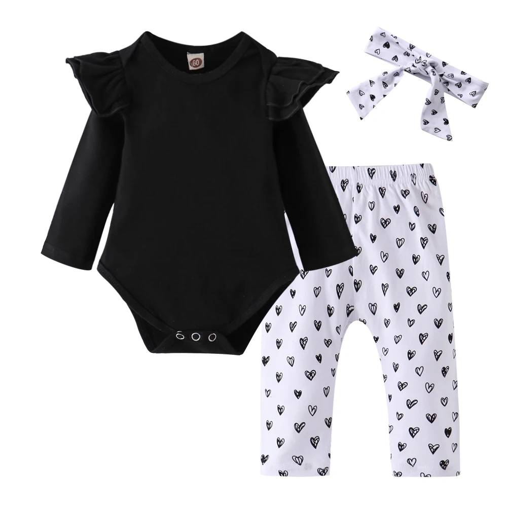 Комплект одежды из 3 предметов для маленьких девочек, одежда для маленьких девочек комплект одежды для новорожденных: Черный боди с длинными рукавами+ штаны с сердечками+ повязка на голову