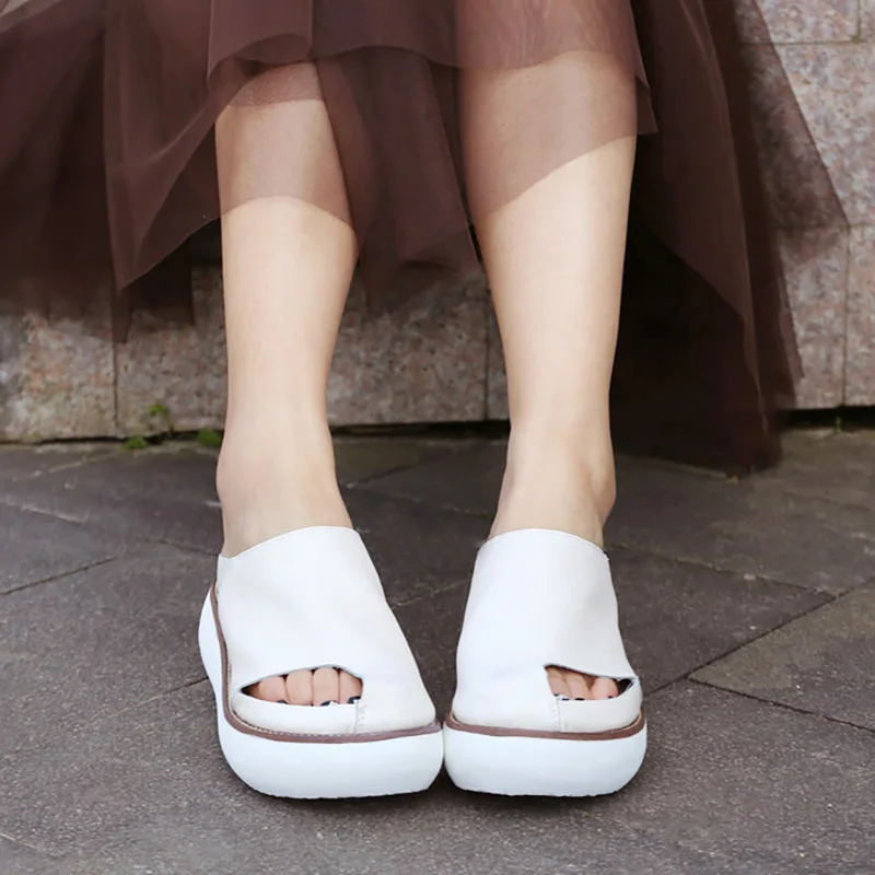 

Female trend Summer Cold drag, leather muffin bottom Baotou A word drag, Sen Department women's slippers