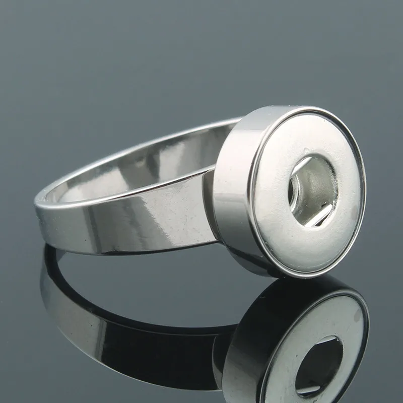

2017 New Stainless Steel Simple Elegant Snap Rings 4 Size Fit 12MM OEM ODM Xinnver Snap DIY Fittings Women Men ZH003