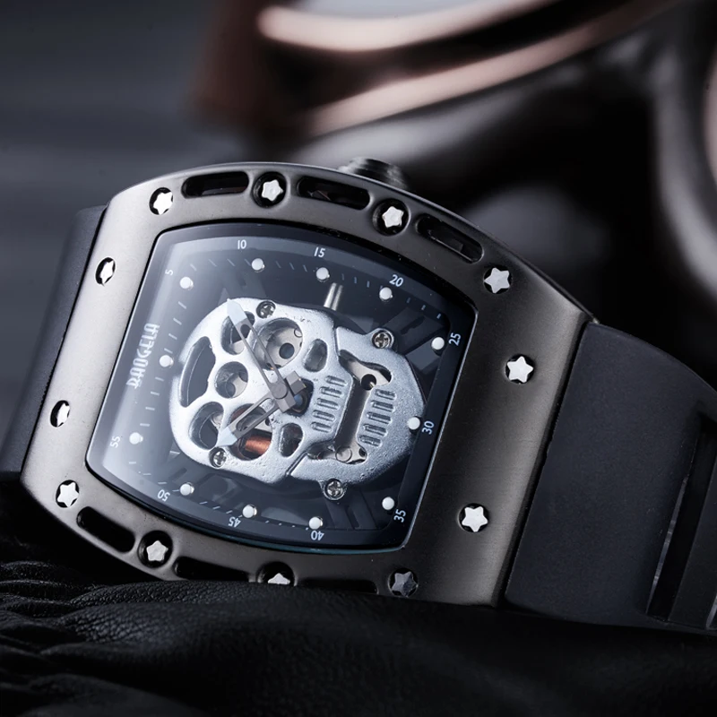 

New Casual Fashion Skull Quartz Watch Mens Silicone Luminous Watches Top Brand Luxury Waterproof Clock Relogio Masculino