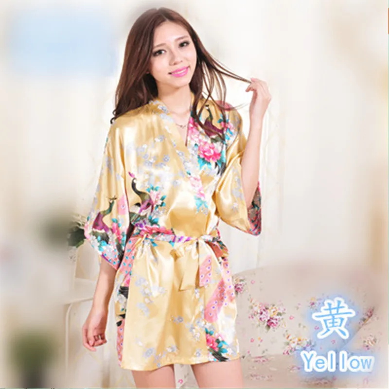 

2015 Fashion Chinese Women Silk Rayon Robe Kimono Bath Gown Nightgown Peacock Flower Pattern Casual Gold Satin Robe S TO XXXL