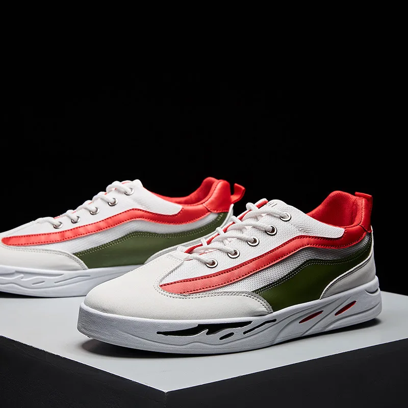 جديد الرجال الصيف عارضة أحذية تنفس الدانتيل يصل أحذية رياضية ارتداء مقاومة عدم الانزلاق الرجعية مختلط اللون أنيق الشباب شقة أحذية تزلج