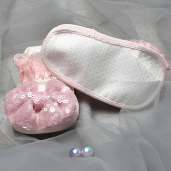 

Dollbling Pink Baby Shoes Elastic Band Closure Lace Bow Comfortable Security Antiskid Soft Sole Open Season Girl Baby Shoes