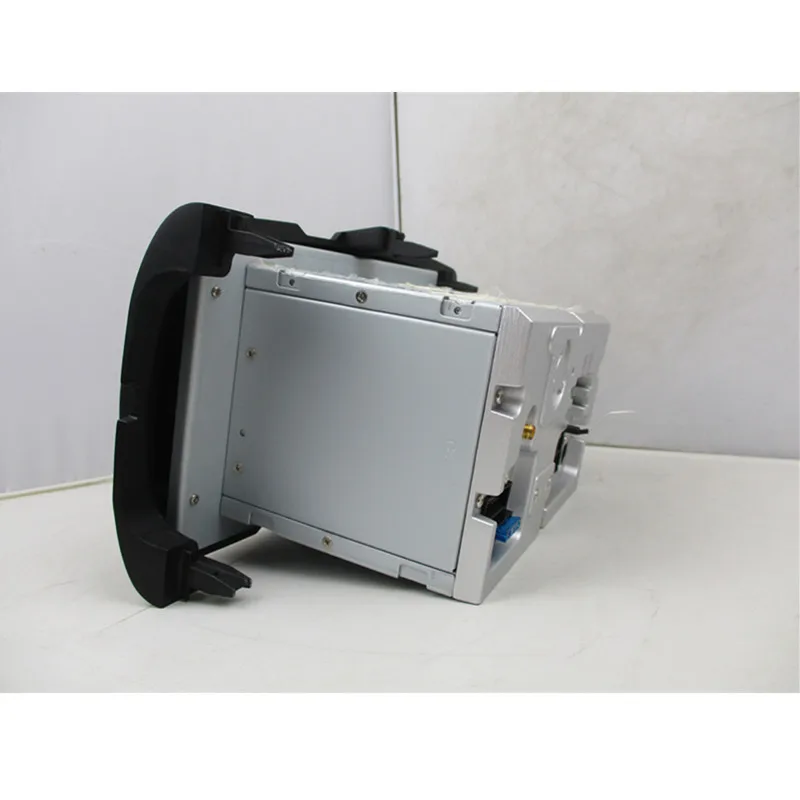 Discount KLYDE 8" 2 Din Android 8.1 Car Radio For Toyota YARIS 2012-2013 Car Audio 2+16GB Multimedia Car Stereo Steering Wheel Control 3