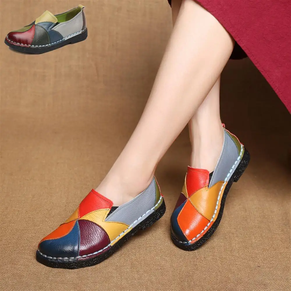

2018 new spring-fall mother casual soft genuine leather shoes hot sale national style mixed colors soft insole walking loafers