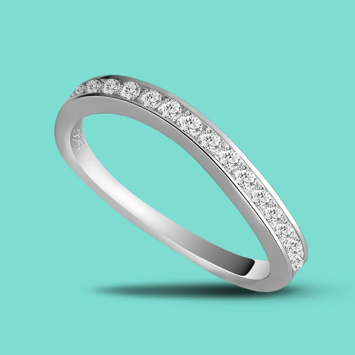 New Women's Pure 925 Silver Ring Simple Style Zircon Inlaid Design