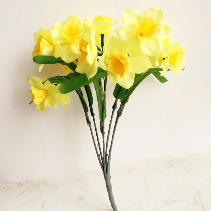One piece Artificielle Narcisse Fleurs Simulation Jonquilles 7 tiges pour La Maison Décoration De Mariage Maîtresses