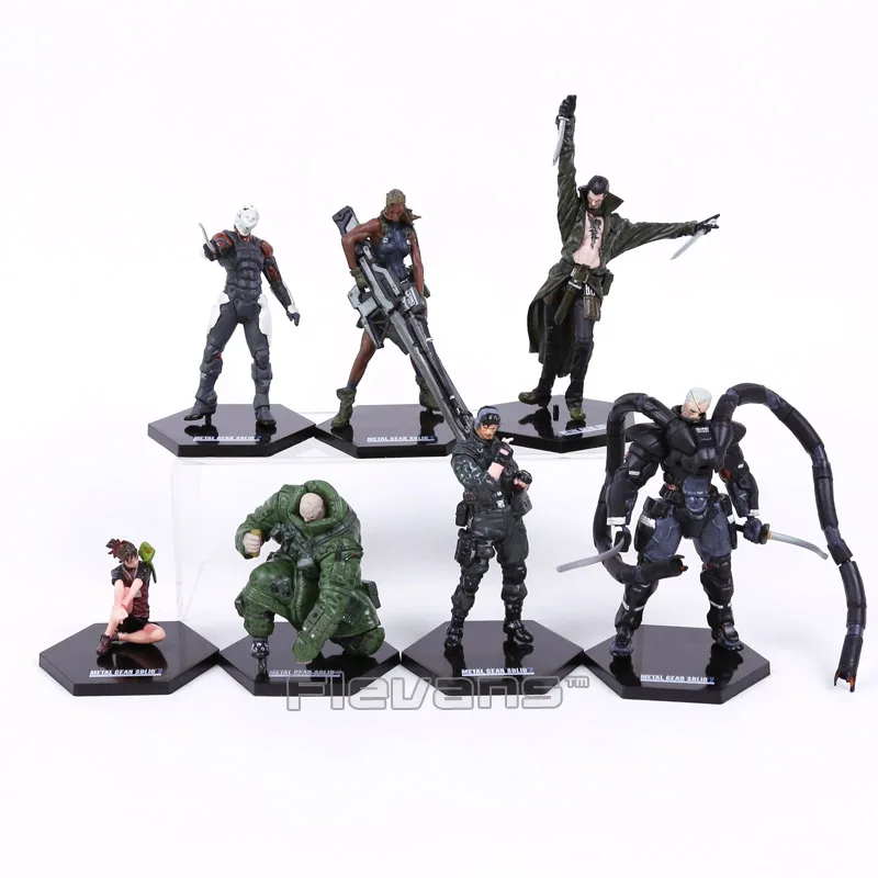 

METAL GEAR SOLID 2: SONS OF LIBERTY Solid Snake Raiden Figures Collectible Model Toys 7pcs/set