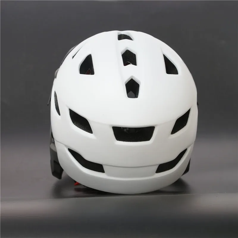 BoysGirls Casco capacete da bicicleta MtbRoad горный велосипед шлем с подсветкой козырек велосипедный шлем для катания на лыжах сноуборде детский