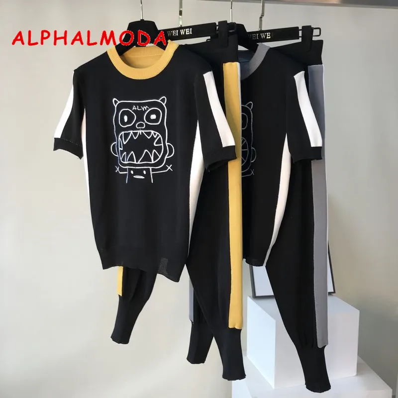 Женский трикотажный брючный костюм ALPHALMODA милый в стиле преппи с вышивкой из