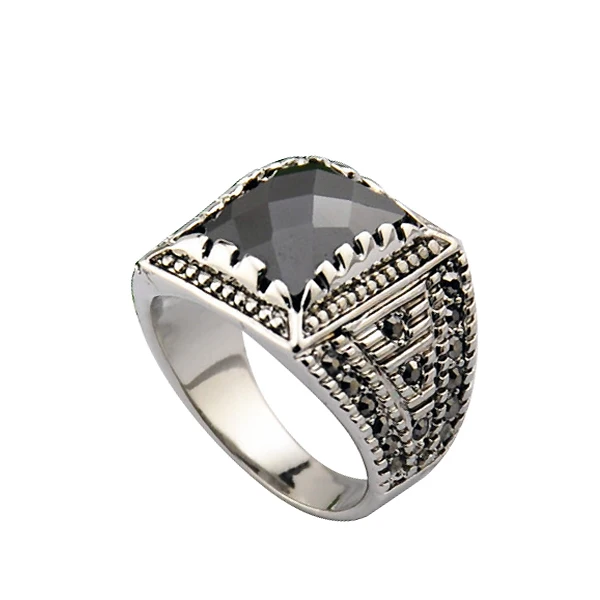 

Size 8-10 Free Shipping 18K White Gold Plated Black Stone Ring For Man Fashion