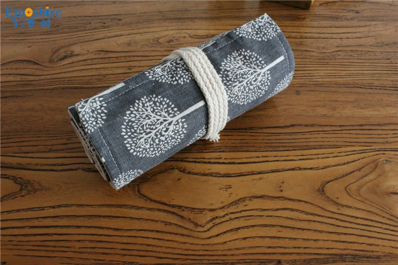 Emoshire Cloth handmade pen curtain hole large capacity pencil case canvas lace canvas roll pen (8)