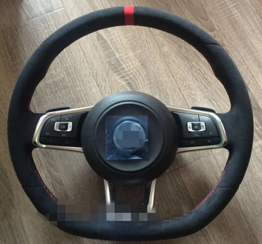 

For Golf 7 G T I 45th Anniversary Germany imported fur multi-function steering wheel with airbag