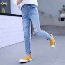 Children Broken Hole Pants Girls Jeans 2019 New Ripped Jeans for Kids Brand Trousers Fashion Kids Trousers Girls Leggings цена Children Broken Hole Pants Girls Jeans 2019 New Ripped Jeans for Kids Brand Trousers Fashion Kids Trousers Girls Leggings цены онлайн