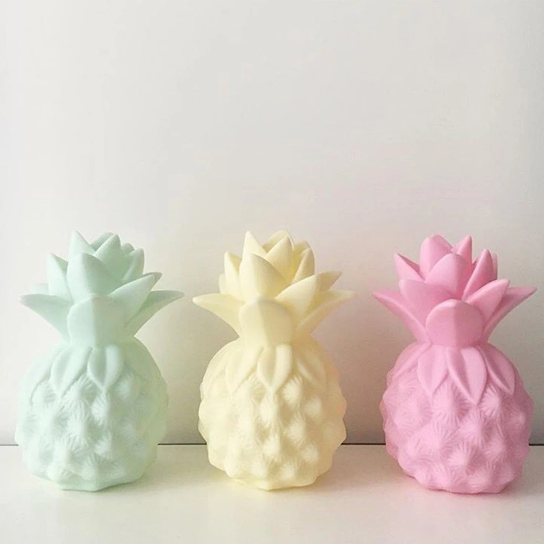 

Cartoon LED Night Light Funny Pineapple Design Table Lamp Creative Gift For Friend Children Baby Room Ear Care Light Ornaments
