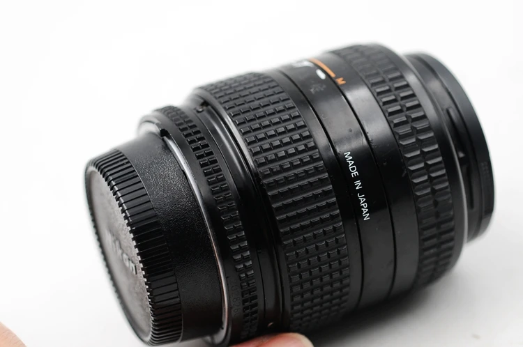 Объектив Nikon 28-70 мм f/3,5-4.5d AF-S Zoom Nikkor для цифровых зеркальных фотокамер Nikon
