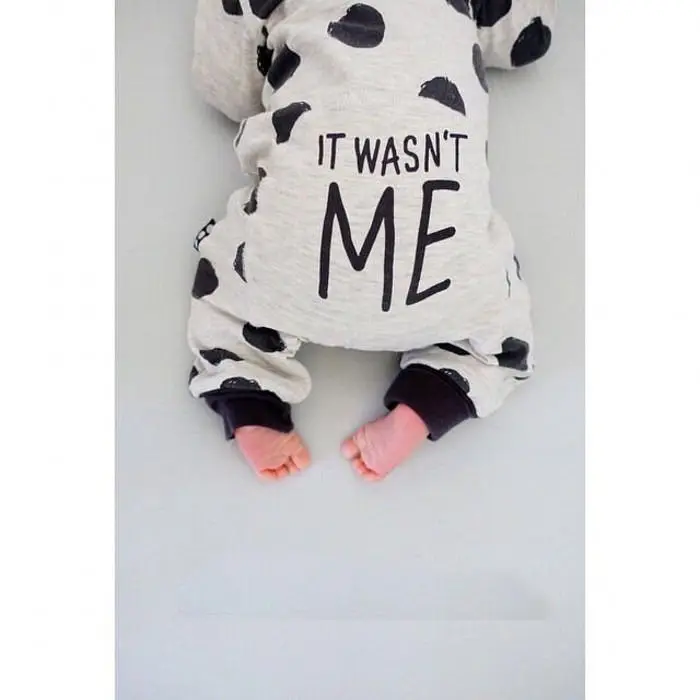 

Newborn Baby Boy Girl Infant Warm Cotton Outfit 0-neck long sleeve black polkadot printed Crotch with buttons Romper Clothes