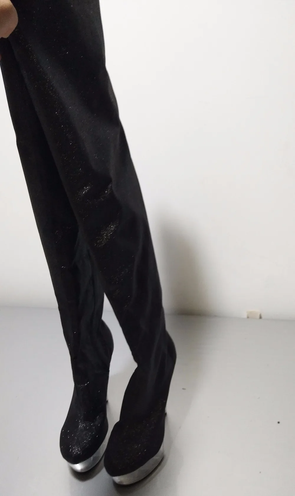 A001 (2)