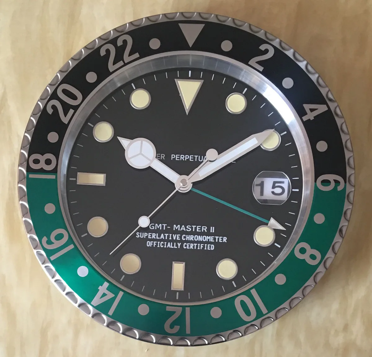 S& F с лупой розница металлическая часы настенные часы в форме с календером роскошные часы на стене