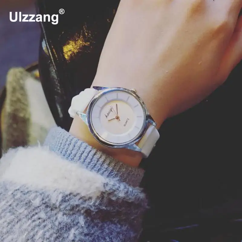 

2018 New Fashion Cute Ruuber Gel Silicone Small Dial Quartz Wristwatches Bracelet Watch for Women Girls Children
